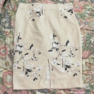Dynamite Aline Soft Oat Floral Front Slit Skirt